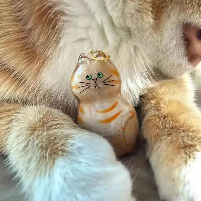 Purr-fect Fur Keepsake – Adorable Charm to Treasure Your Cat’s Fluff!